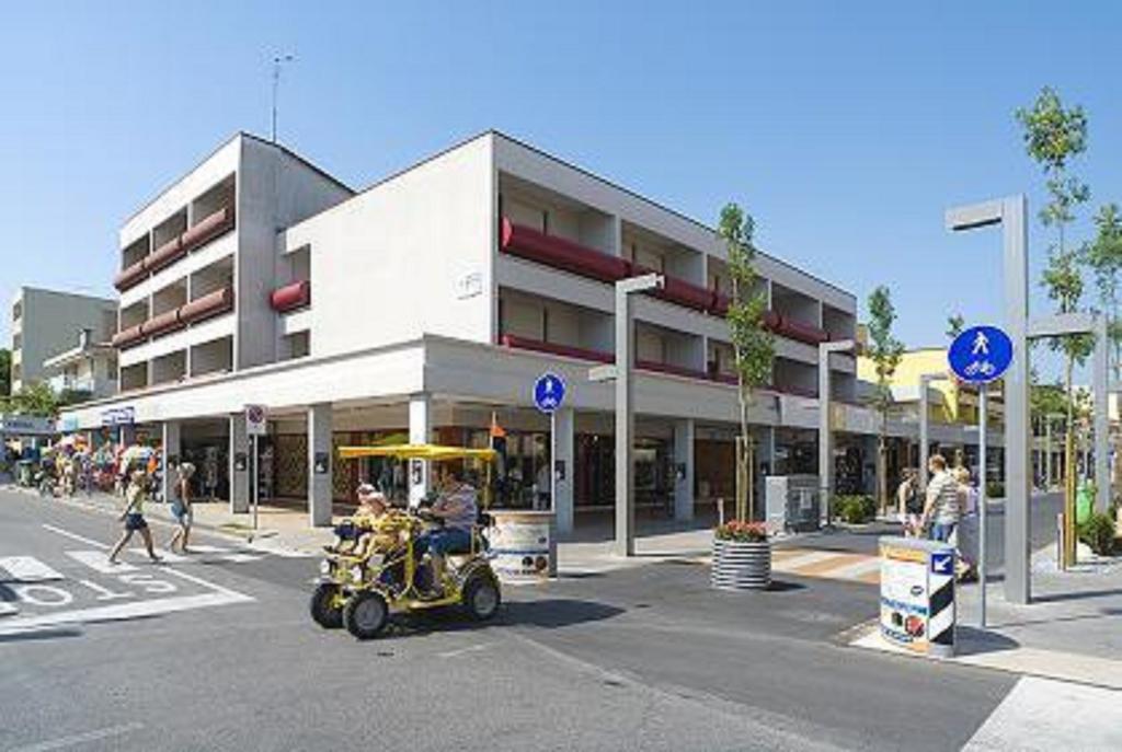 Condominio Clyo Bibione Luaran gambar