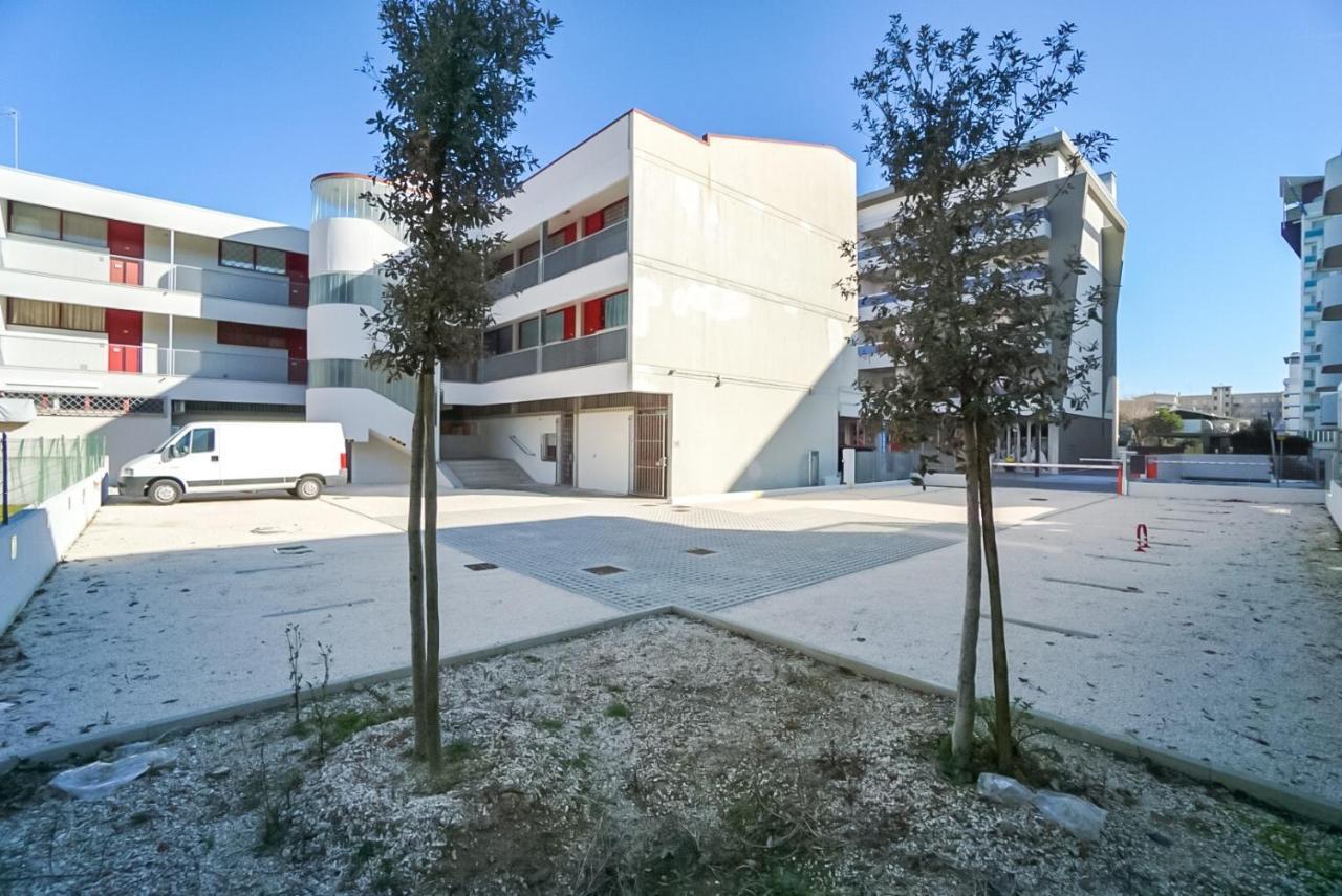 Condominio Clyo Bibione Luaran gambar